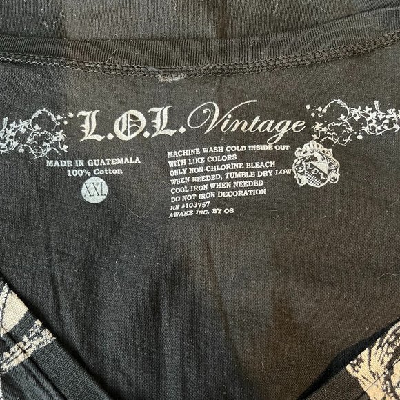 L.O.L. Vintage Black V NECK Graphic TSHIRT SIZE XXL NWOT - Picture 5 of 5